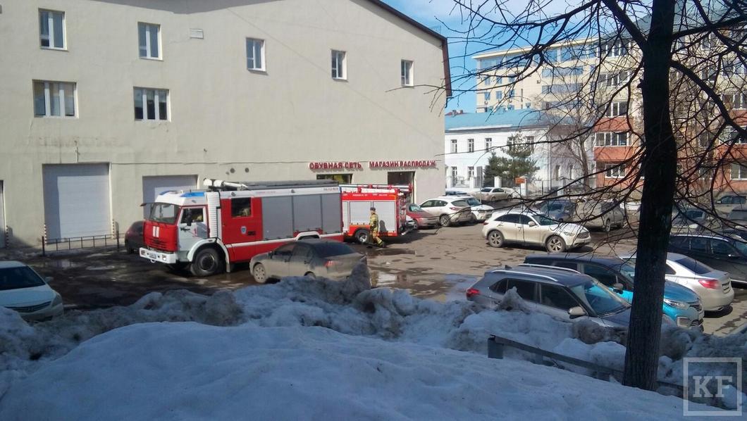 Сильное задымление произошло в здании фабрики «Спартак» в Казани