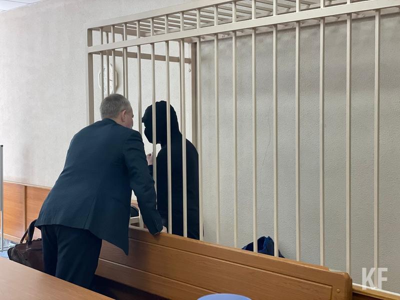 Мошенник из «ТрансТехСервиса», обманувший десятки людей на 200 миллионов рублей, прикрывается старыми родителями и просит не сажать его в тюрьму