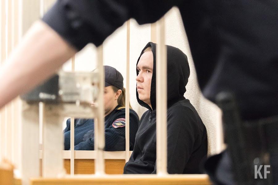 Мошенник из «ТрансТехСервиса», обманувший десятки людей на 200 миллионов рублей, прикрывается старыми родителями и просит не сажать его в тюрьму