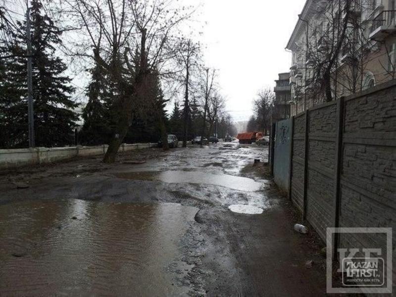 Центр Казани встретит ЧМ по водным видам спорта той же неотремонтированной дорогой