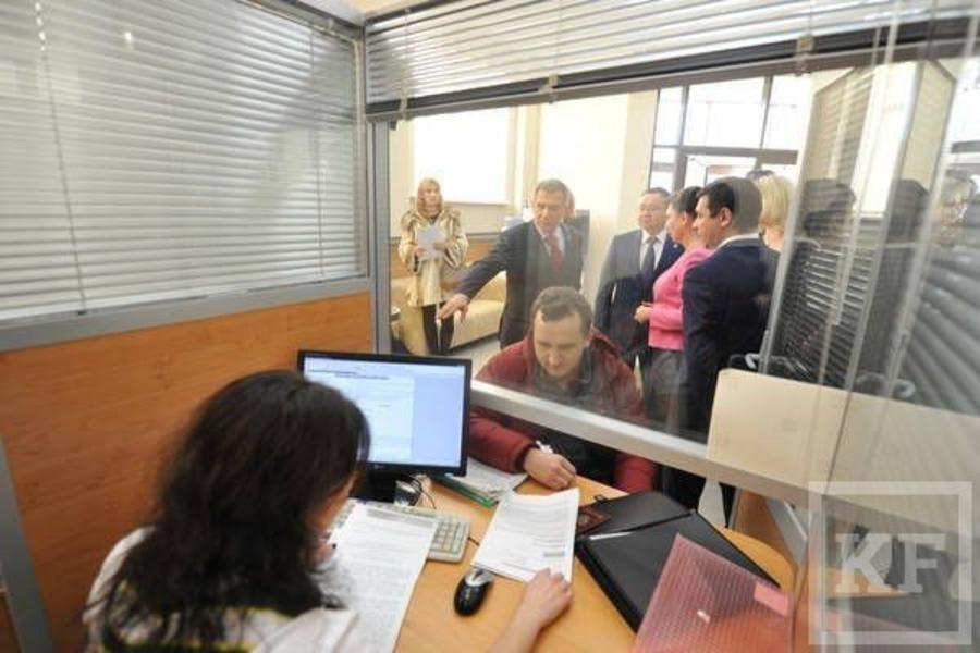 Президент Республики Татарстан Рустам Минниханов посетил новое здание РГУП «Бюро технической инвентаризации» в Казани
