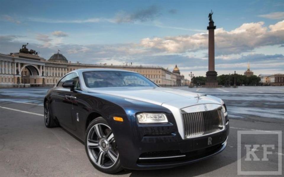 Rolls-Royce-Wraith-Custom-Wallpaper