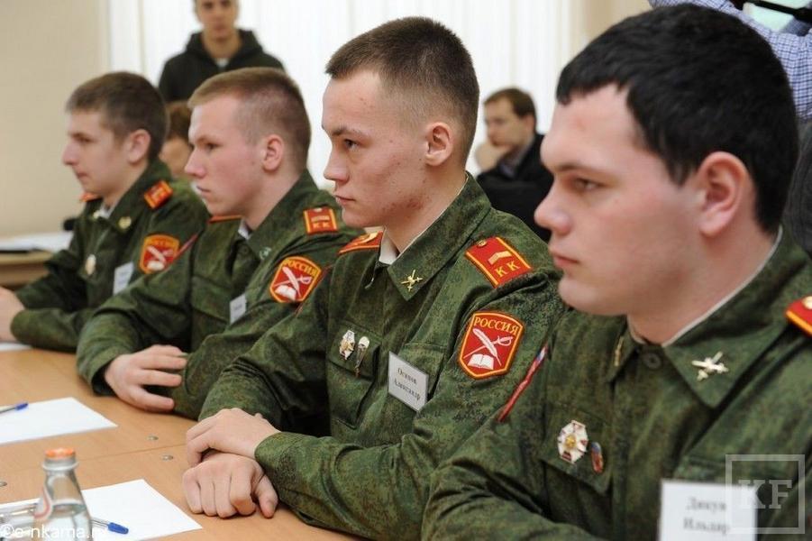 Военком республики обещал лично проверить физподготовку нижнекамских кадетов