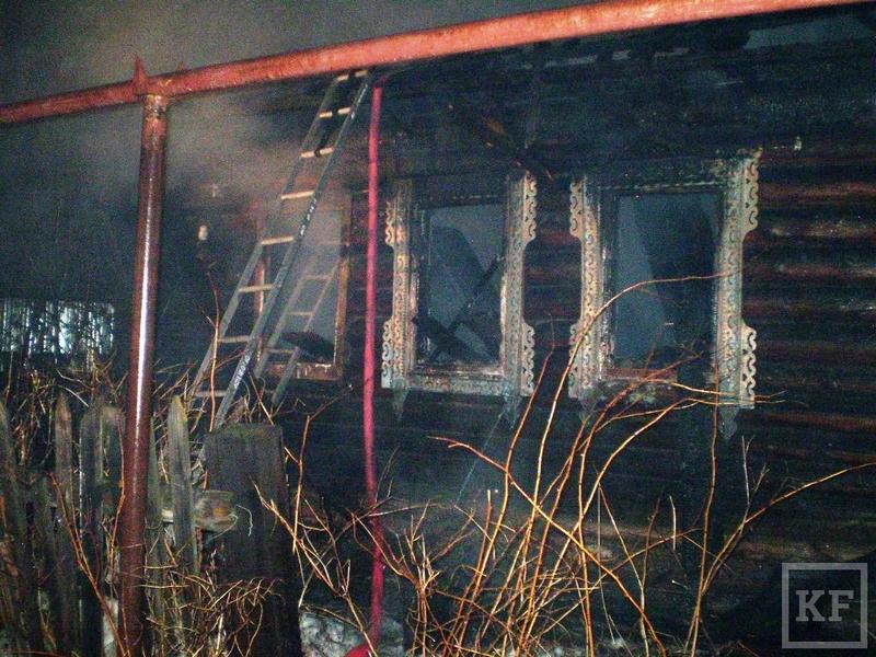 В одном из районов Татарстана заживо сгорели три человека