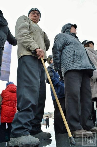 В Казани прошли акции против повышения цен на проезд в общественном транспорте