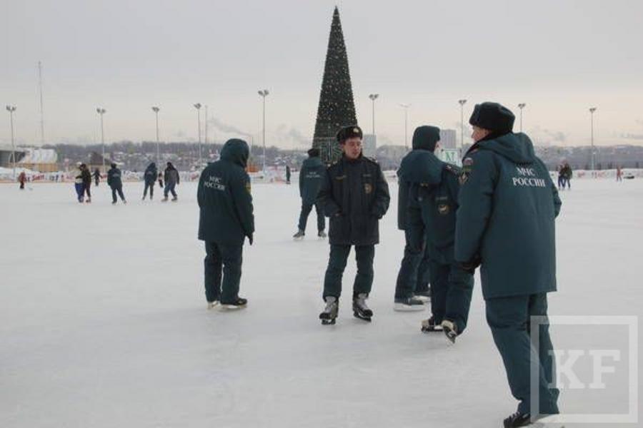 Зачем Ильсур Метшин сыграет по одному хоккейному матчу в каждом районе Казани