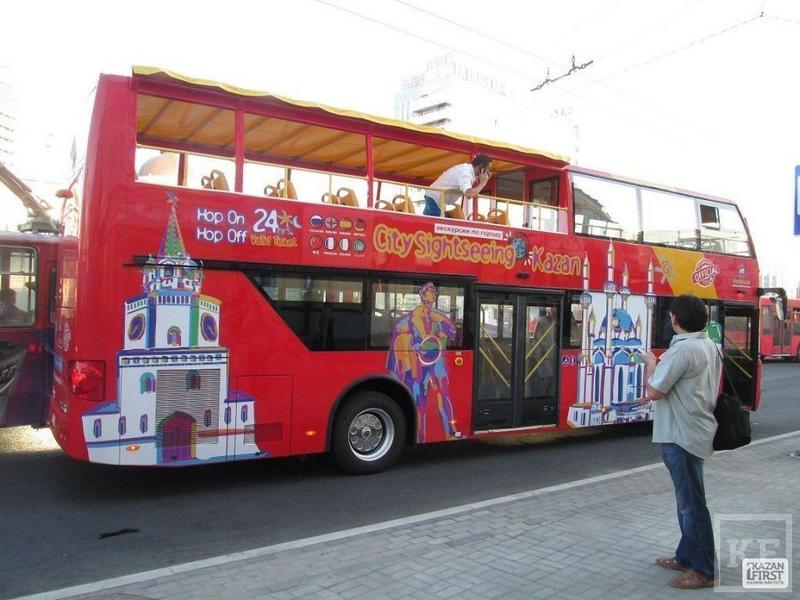 По Казани курсируют двухэтажные автобусы [фото]