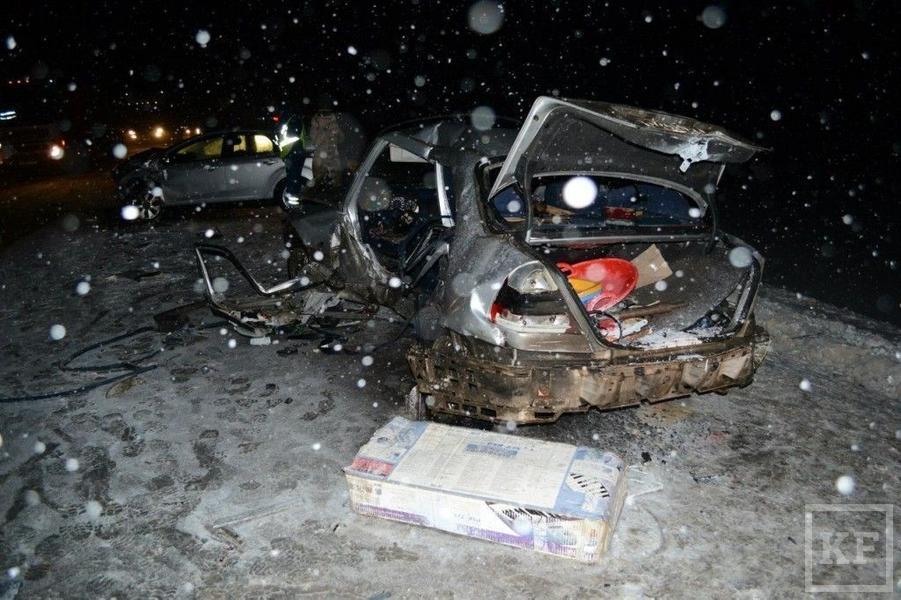 Среди погибших в жуткой аварии под Чистополем было трое детей