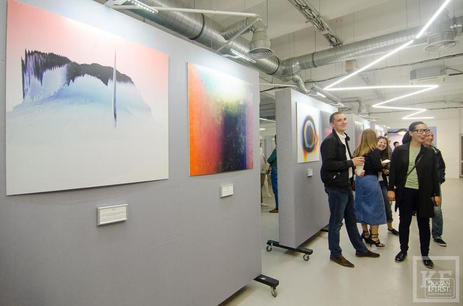В «Штабе» открылась выставка glitch-art художницы Рейчел Уайт