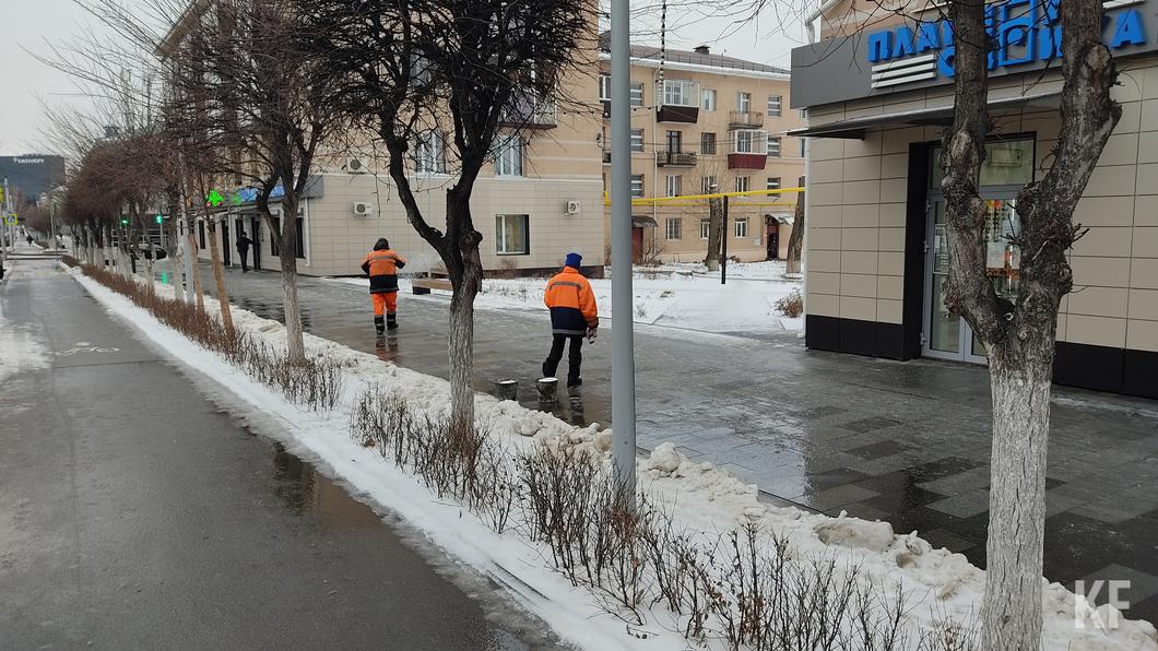 Реагенты на улицах Альметьевска: проблема на только в грязи?