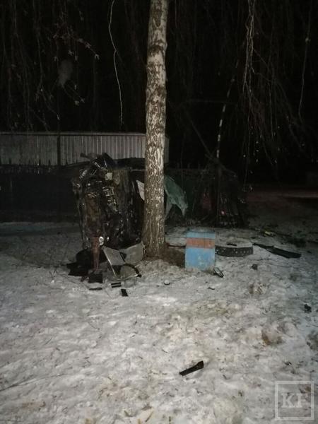 Пьяный водитель без прав в Нижнекамске врезался в забор