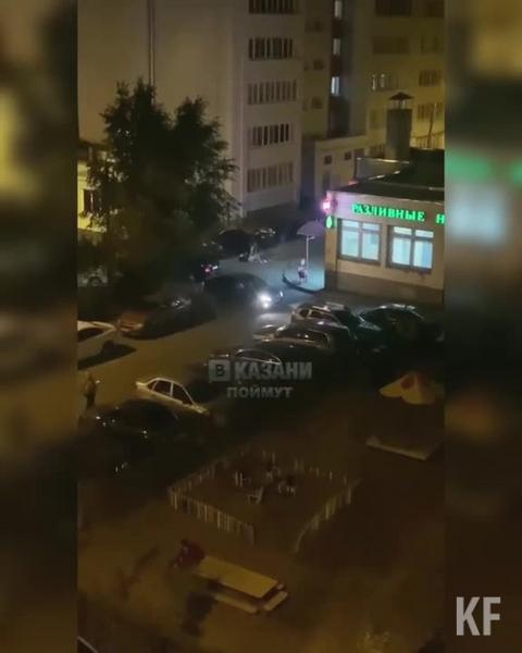Подростки в Казани избили парня, заступившегося за женщину