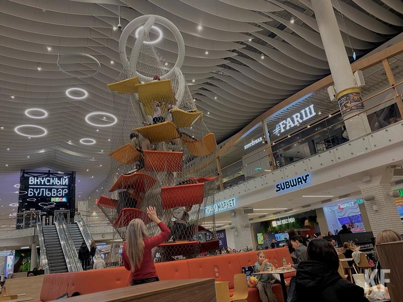 ««Мега» останется открытой»: какая судьба ждет торговый центр