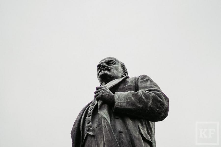 Ленин на площади Свободы переживет реконструкцию