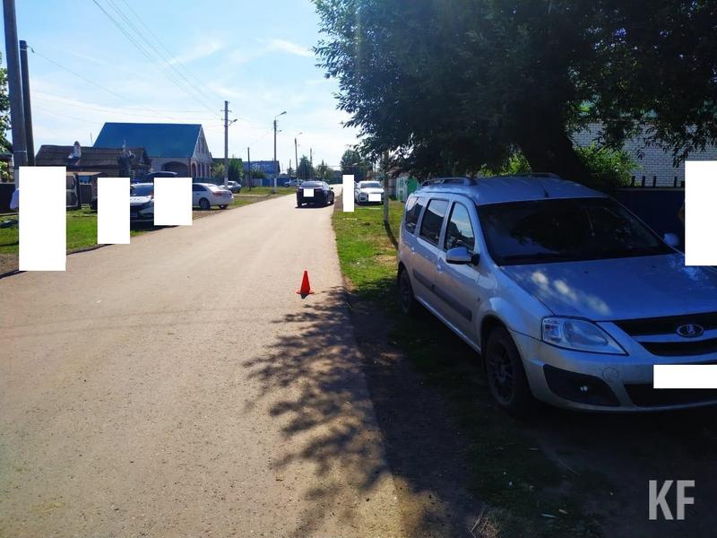 Пятилетняя девочка попала под колеса авто в селе Альметьевского района