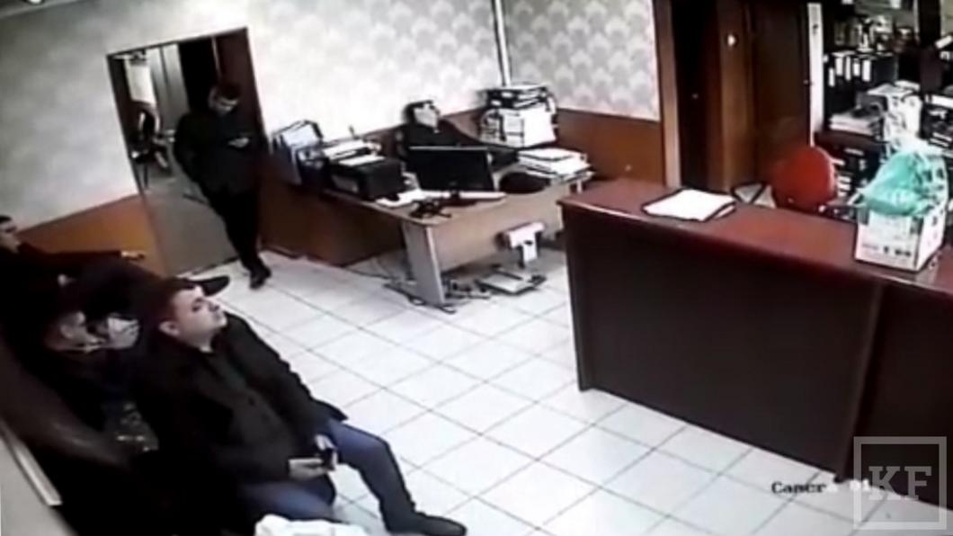 Управляющей компании в Альметьевске устроили обыск-обжираловку
