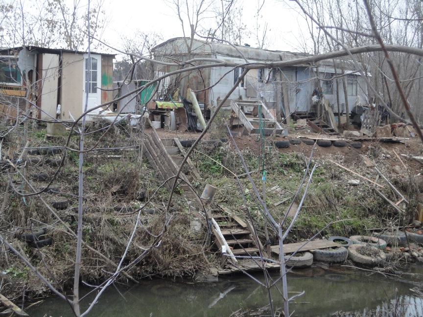 В Тукаевском районе ради жителей коттеджей хотят «подправить» русло реки