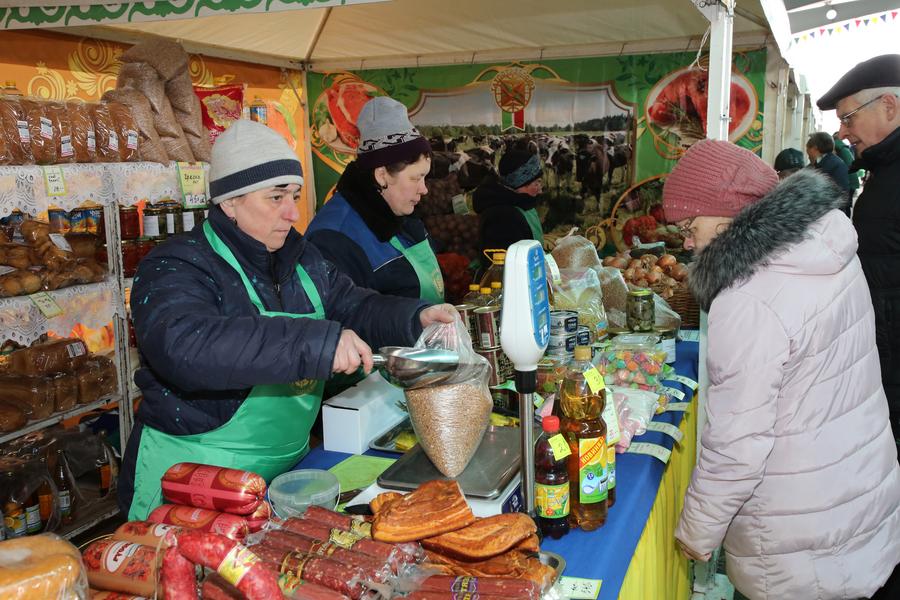 Марат Зяббаров: Татарстан полностью обеспечен основными видами продуктов Марат Зяббаров: Татарстан полностью обеспечен основными видами продуктов