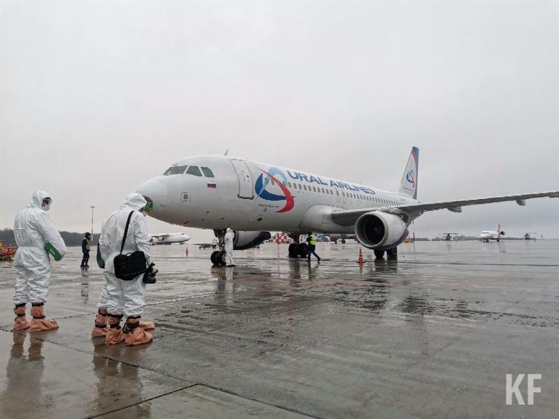 В казанский аэропорт прибыл рейс из Турции с российскими туристами