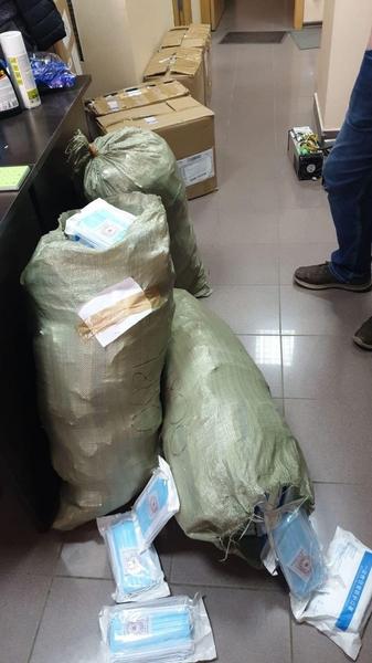 Полицейские накрыли семейный бизнес по незаконной продаже масок в Казани