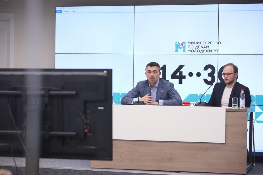 Как договориться о снижении аренды и на что жить декретницам: что волнует молодёжь Татарстана Как договориться о снижении аренды и на что жить декретницам: что волнует молодёжь Татарстана