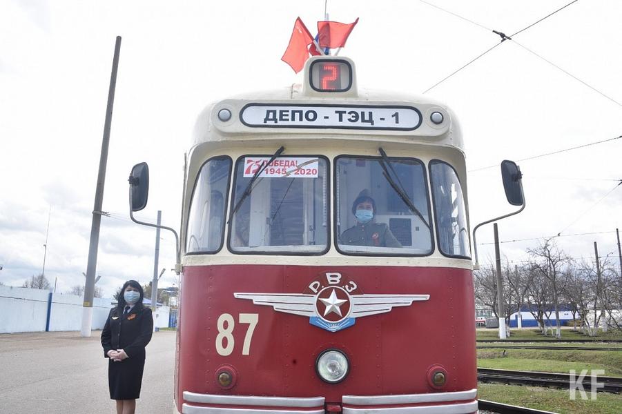 В майские праздники в Нижнекамске на линию выйдут тематически оформленные трамваи