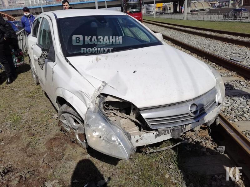 В Казани при столкновении машин пострадал 4-летний ребенок