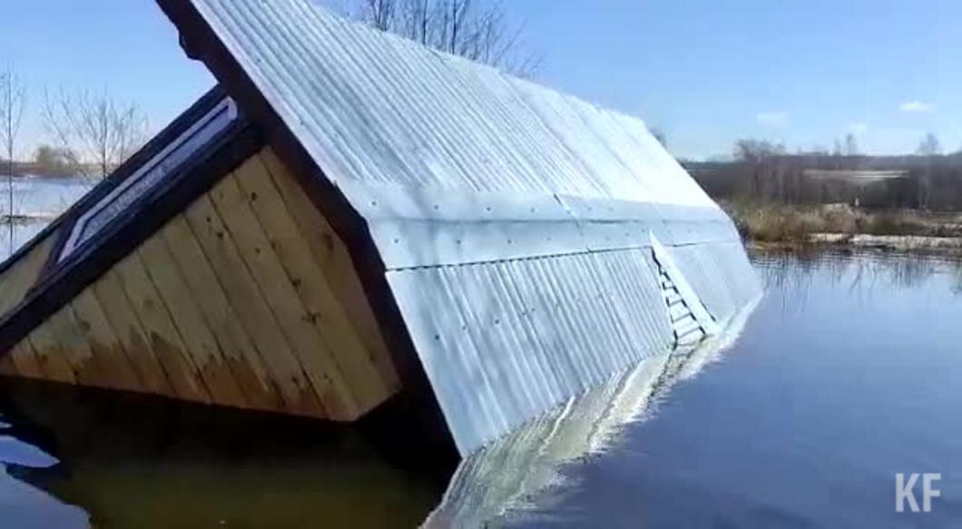 В Татарстане затопило еще одно село, в Муслюмовском районе