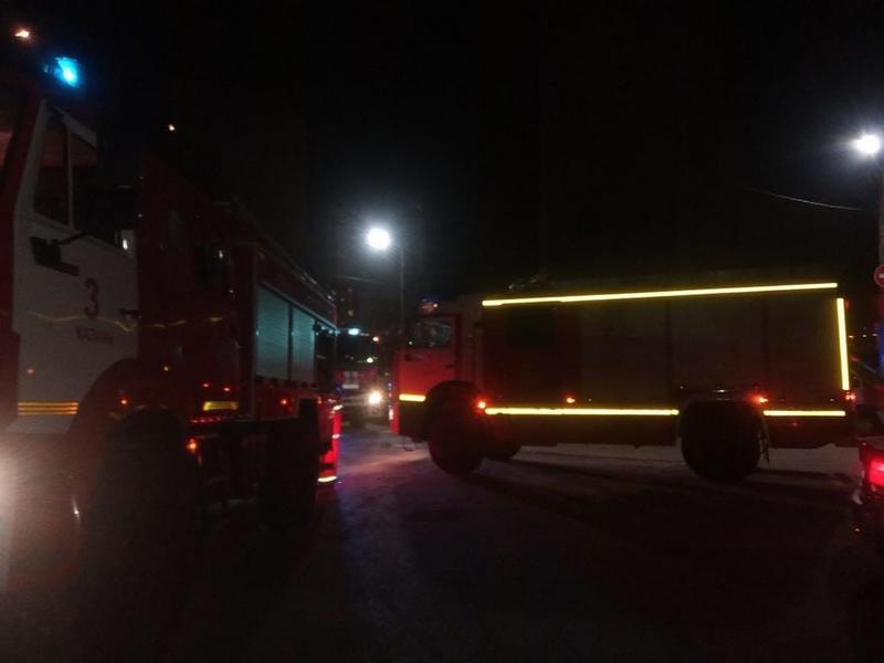 На пожаре в жилом доме в Казани спасли пять человек