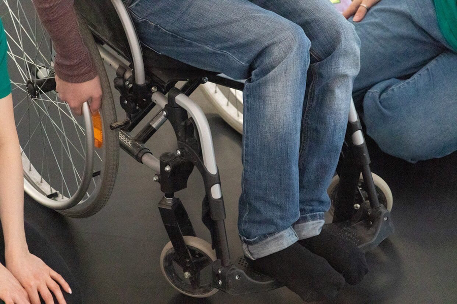 «Медики всем говорят, что это наследственность. Но почему в здоровом теле возникает хромосомная аномалия?»