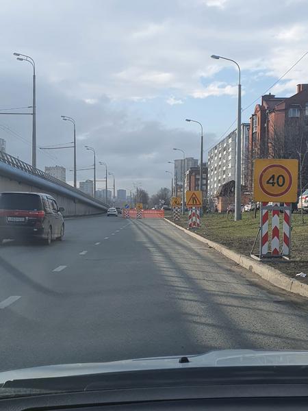 Опасную яму на Зорге в Казани огородили после обращения KazanFirst