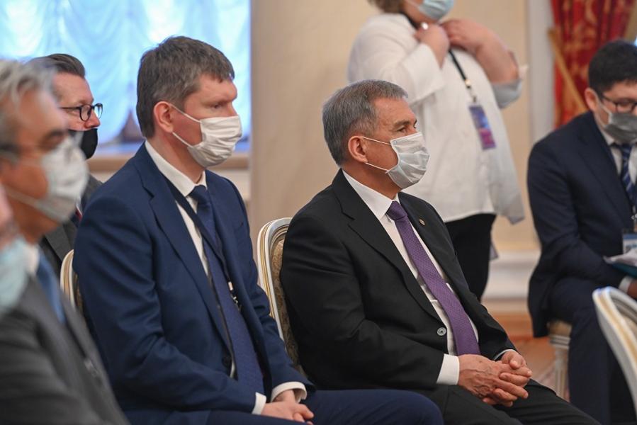 От вируса до космоса: что обсуждали премьеры на саммите Евразийского союза в Казани