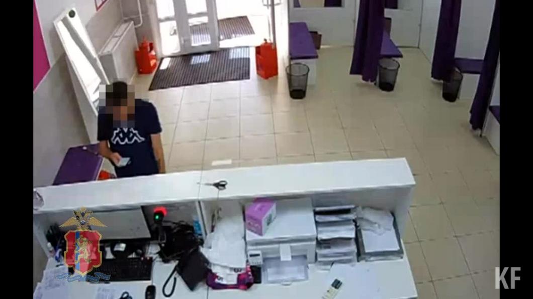 Полицейские доказали вину нижнекамца в краже денег с банковского счета жительницы Железногорска