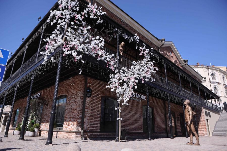 Депутат Госсовета Татарстана Илья Вольфсон подарил Казани новый арт-объект