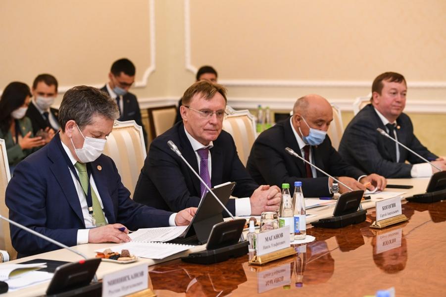 «Участие Минниханова в заседании ЕАЭС показывает его значимую роль в вопросах геополитики»