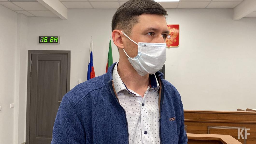 И не одна операция: Жительница Челнов упала в тамбуре дома на скользкую плитку и получила перелом