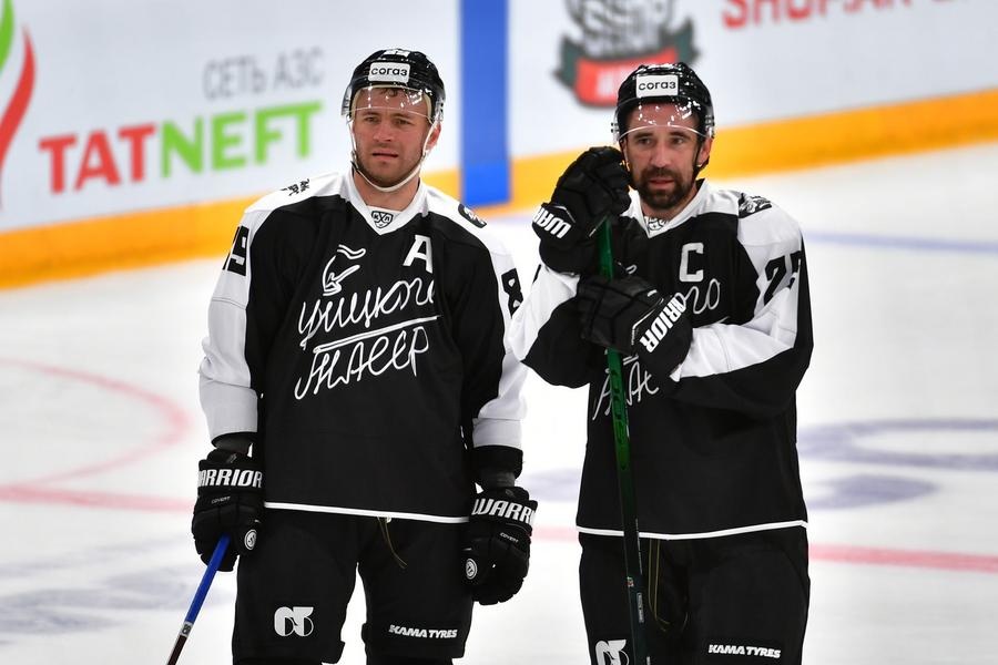 «Ак Барс» нашёл лучший вариант из возможных. Команду возглавил Олег Знарок: трижды обладатель Кубка Гагарина