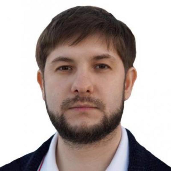 «Население у нас дурацкое - кто заставляет его лезть в пирамиды?»