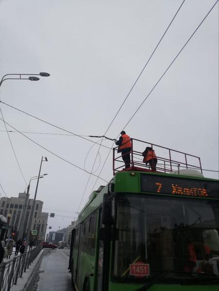 «Метроэлектротранс» восстановил кабельные линии питания наземного транспорта и контактной сети