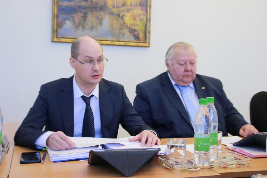 «Выглядит это прекрасно, но по факту эффективность не такая хорошая»: Депутаты Госсовета указали на недостатки мер поддержки бизнеса