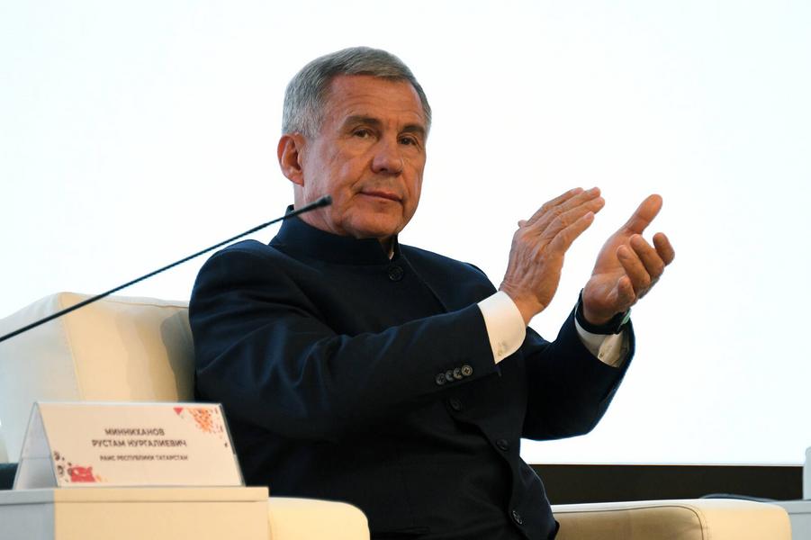 «Наши дети не могут обратиться за медицинской помощью»: в Татарстане обсудили проблемы детства