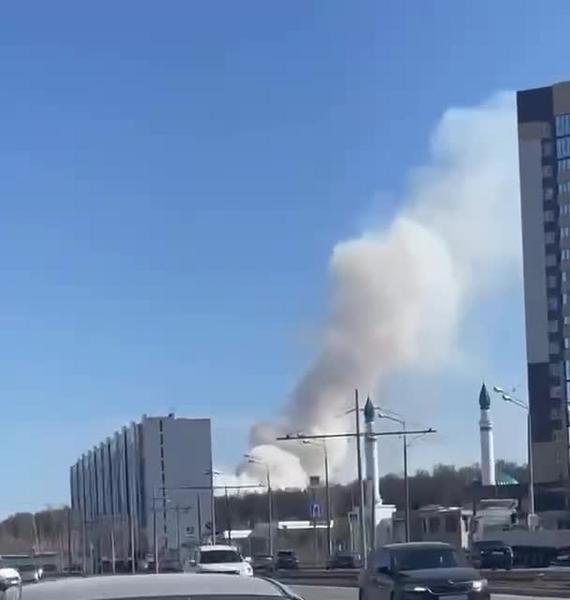 Очевидцы в Казани сообщают о пожаре в южном пригороде