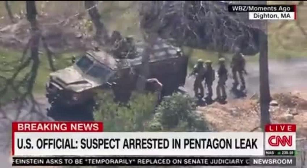 ФСБ арестовало подозреваемого в утечке секретных документов Пентагона