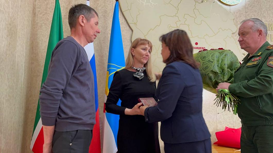 Боец из Лаишевского района Павел Дюльдев посмертно награжден Орденом Мужества