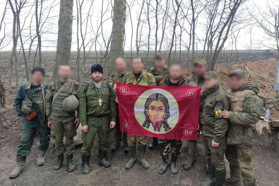 Священники Казанской епархии провели церковные Таинства в зоне спецоперации