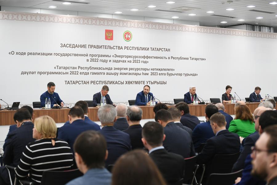 «Энергоэффективность находится на раннем этапе развития»: Энергетики обсудили дефицит электроэнергии и зависимость от иностранного ПО