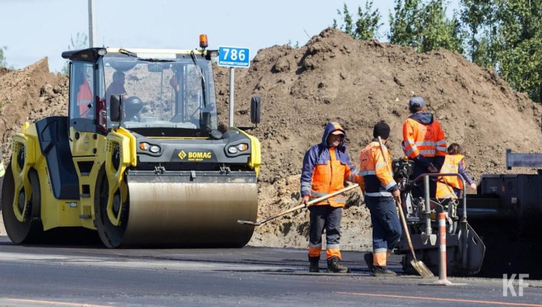 В Татарстане грузоперевозки по небу рухнули в полтора раза, на авто – в полтора раза выросли