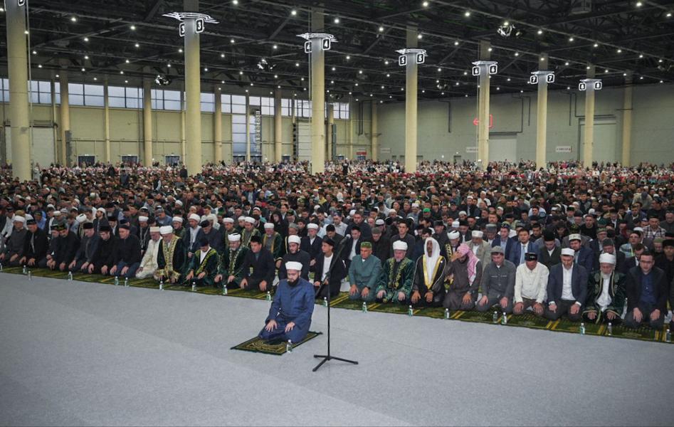 Республиканский ифтар собрал в «Казань Экспо» порядка 11 тысяч мусульман