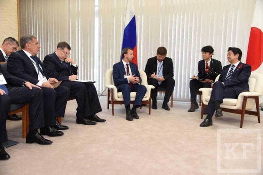 Минниханов принял участие во встрече Аркадия Дворковича с премьер-министром Японии