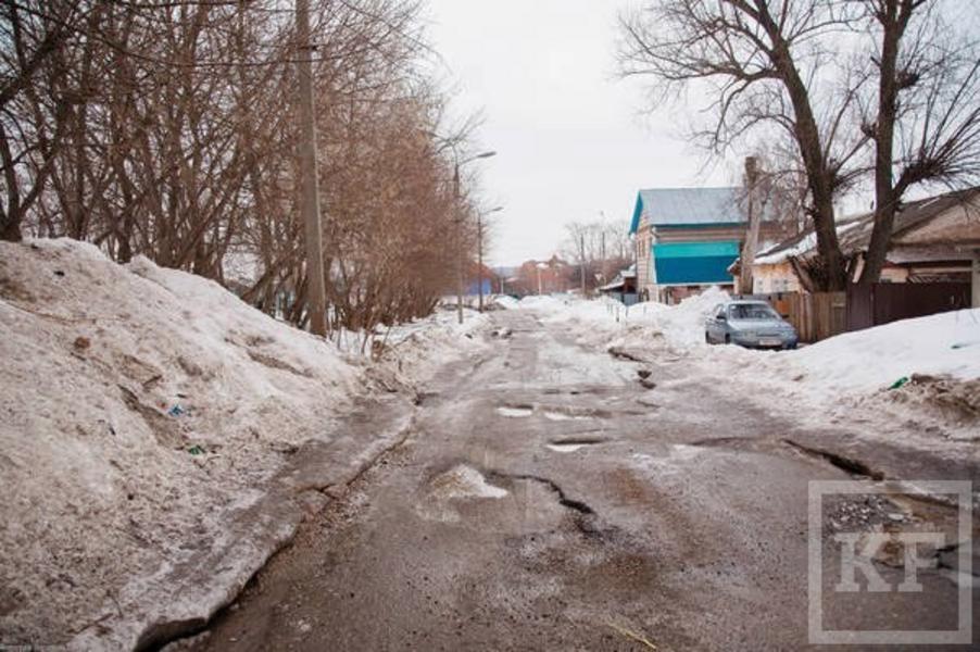 Более 80 млн рублей потратят власти Бугульмы на ремонт дорог. Но денег нужно в 20 раз больше